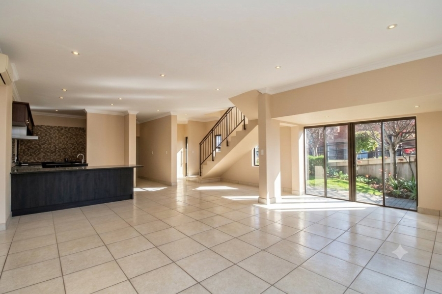 4 Bedroom Property for Sale in The Islands Estates North West
